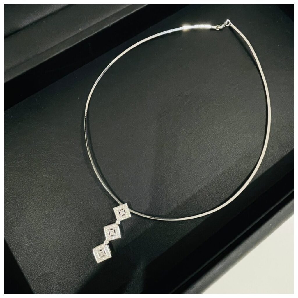 タサキのアクセサリーの画像