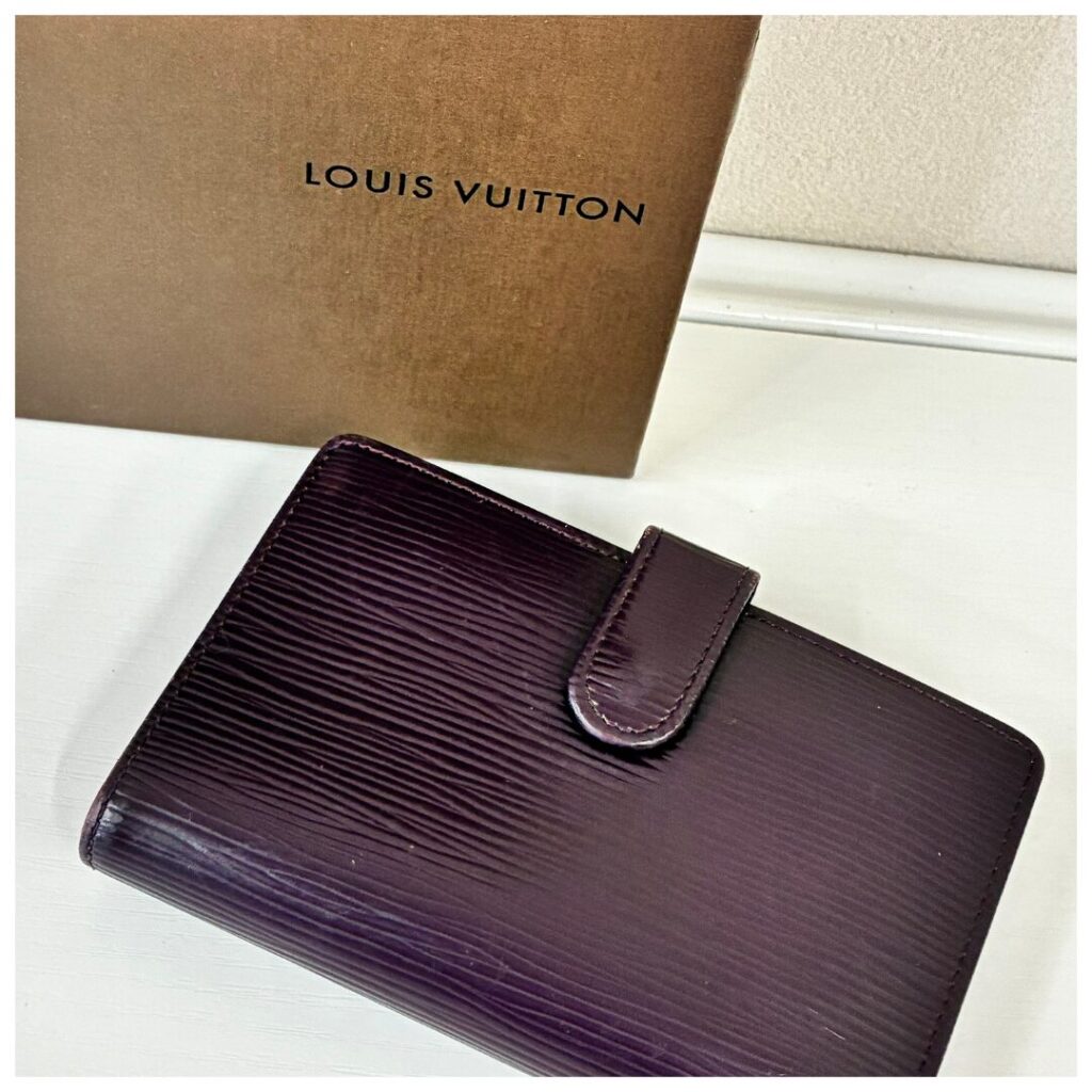 ヴィトンの財布の画像