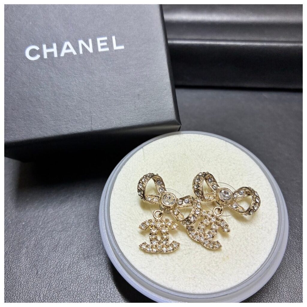 シャネルのピアスの画像