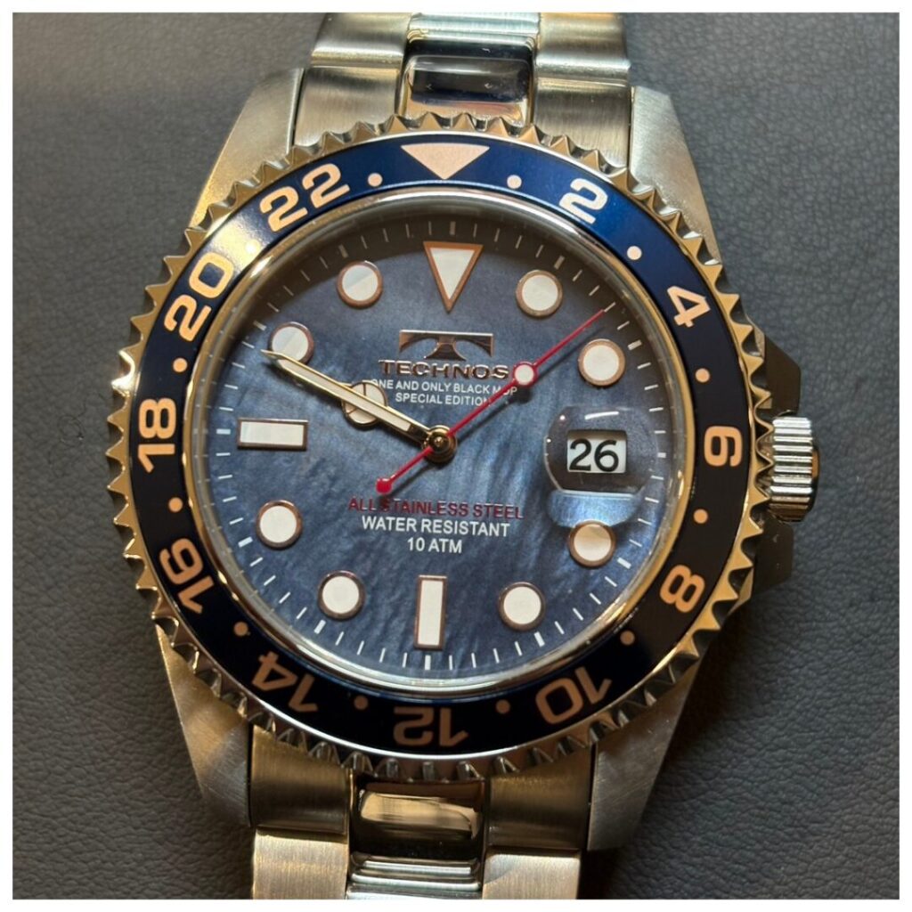 テクノスの時計の画像