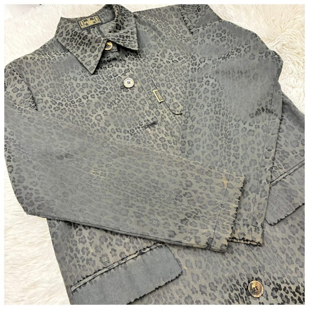 フェンディのジャケットの画像