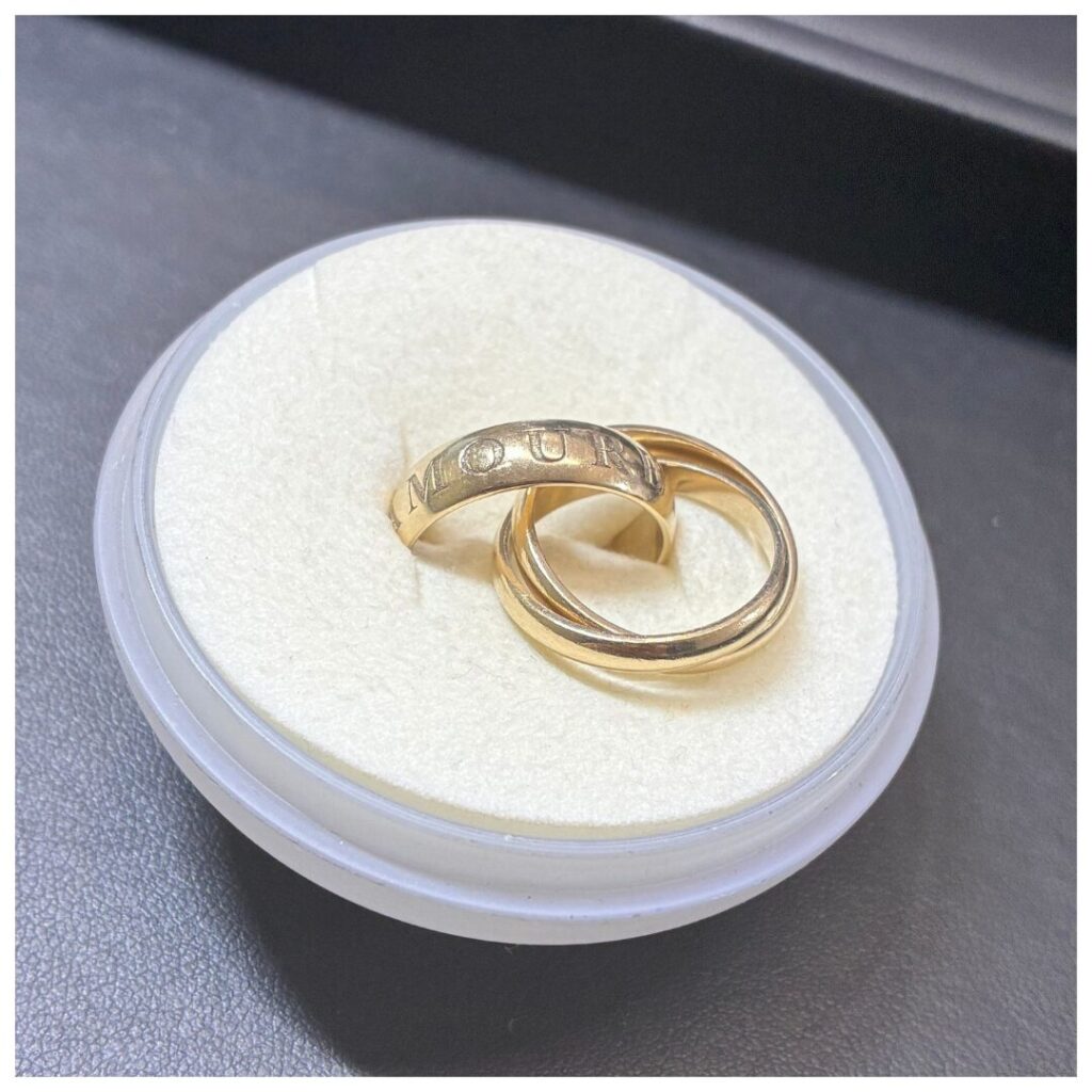 カルティエのリングの画像