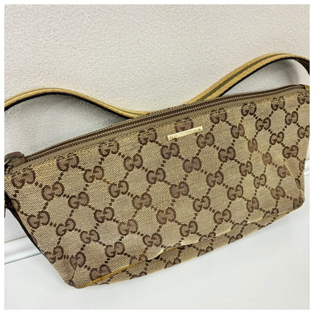 グッチのショルダーバッグの画像