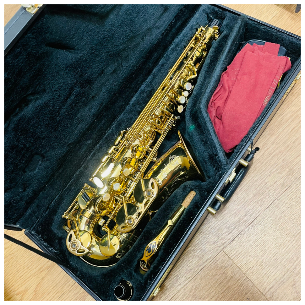 H.セルマーのサックスの画像