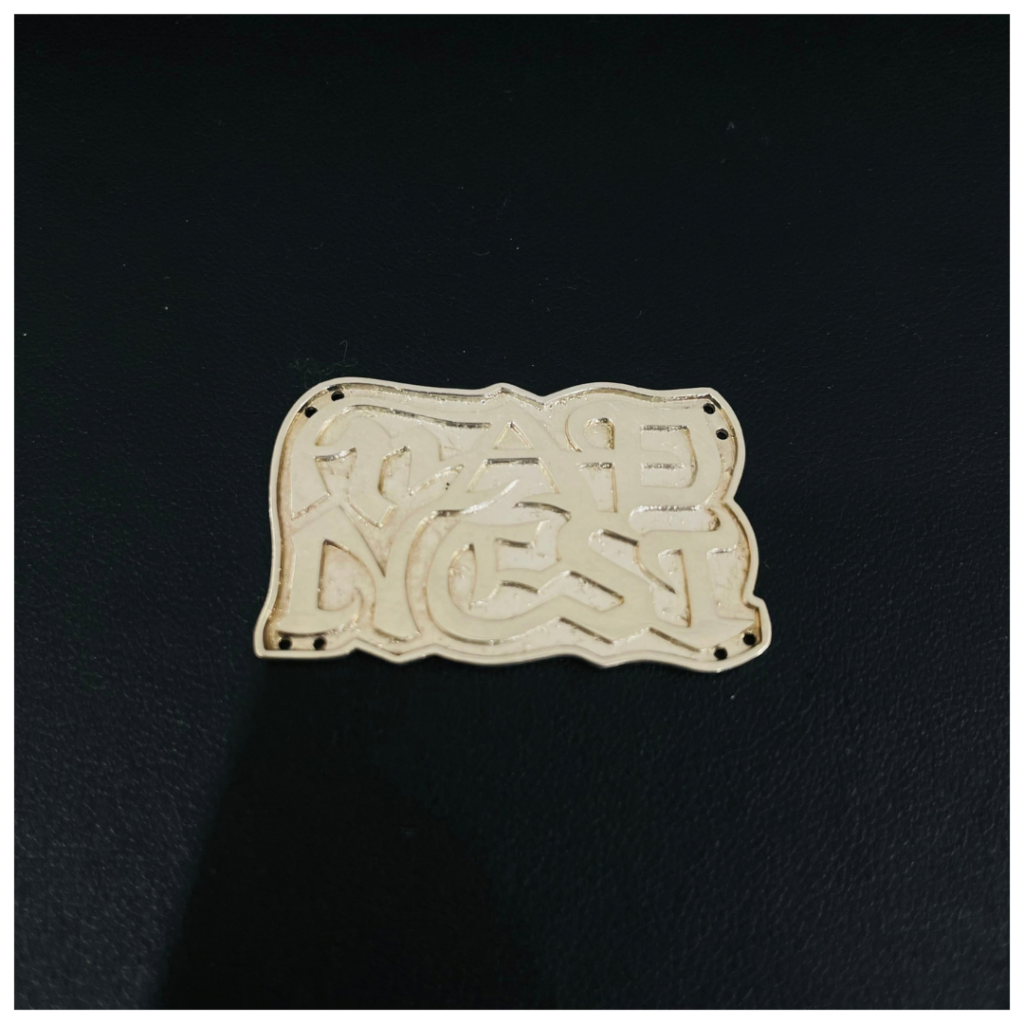シルバーのアクセサリーの画像