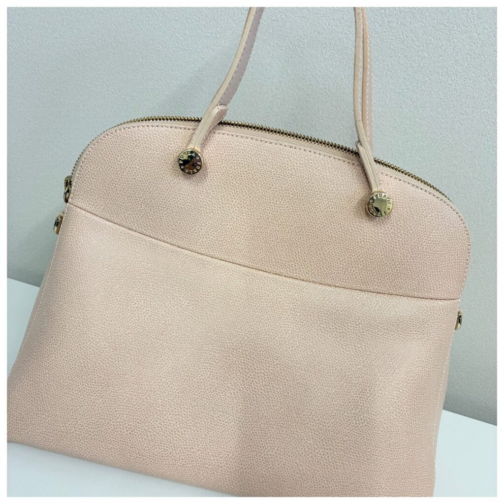 フルラのバッグの画像