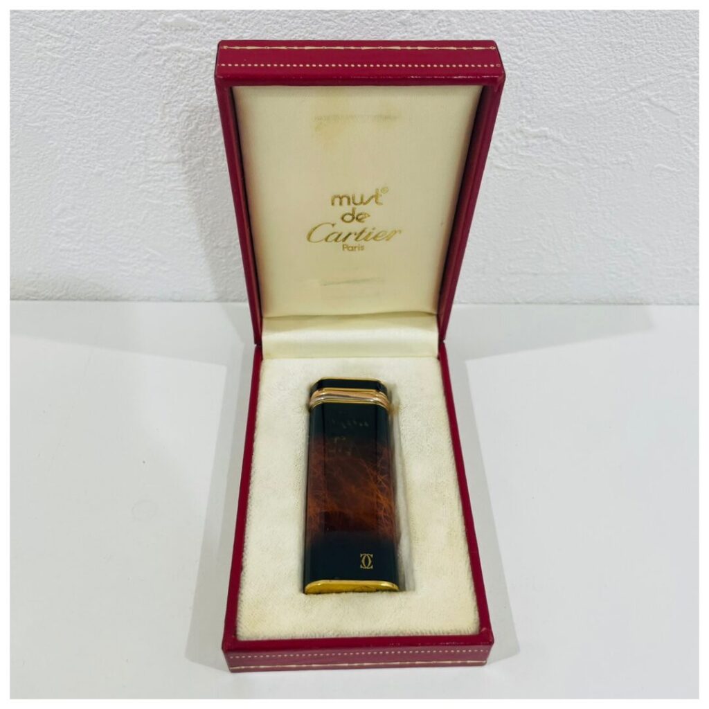 カルティエのライターの画像