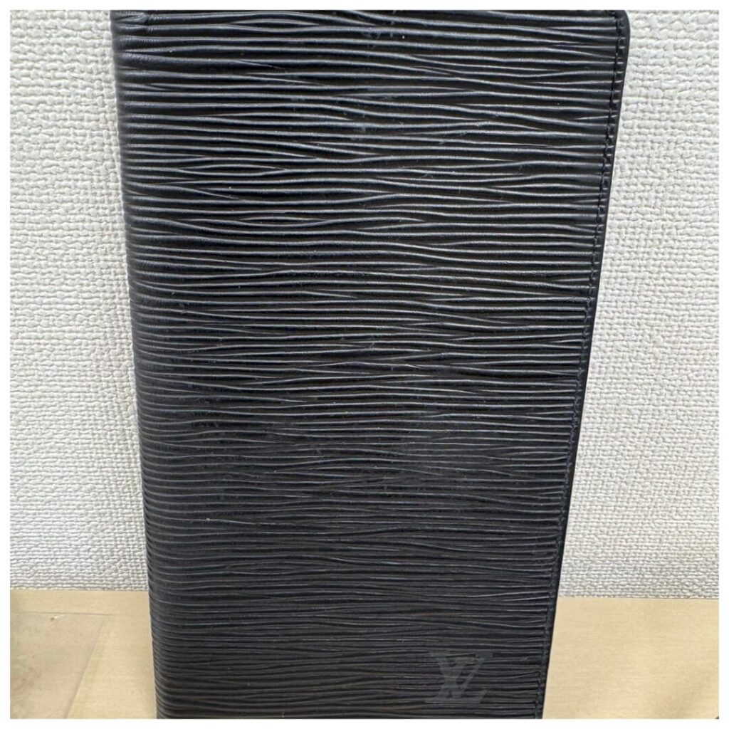 ルイヴィトンの財布の画像