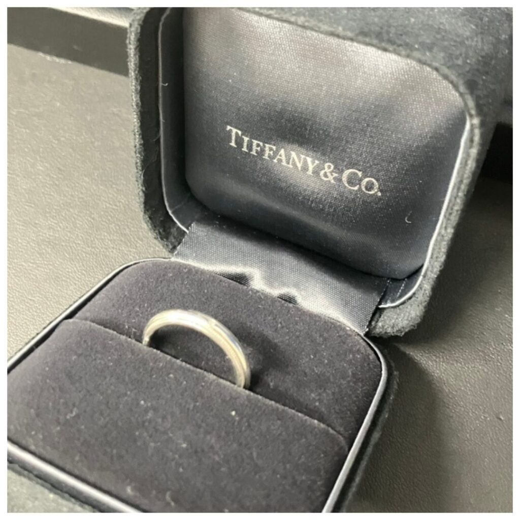 ティファニーのリングの画像